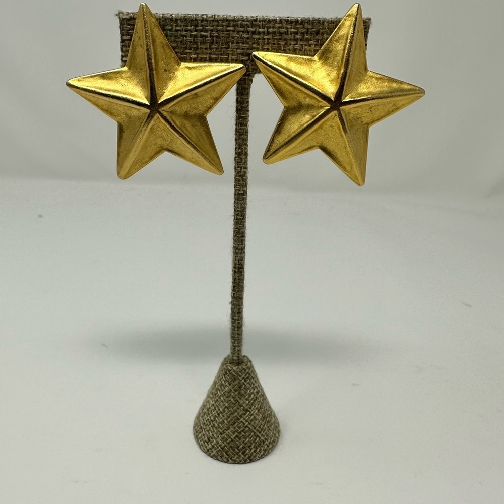 Large Vintage Gold Star Clip on Earrings signed by FM